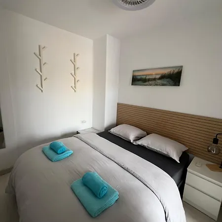 Apartment Perla De Mar Los Cristianos (Tenerife)
